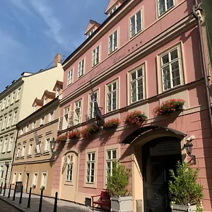 residence-agnes.praguehotelsweb.com/